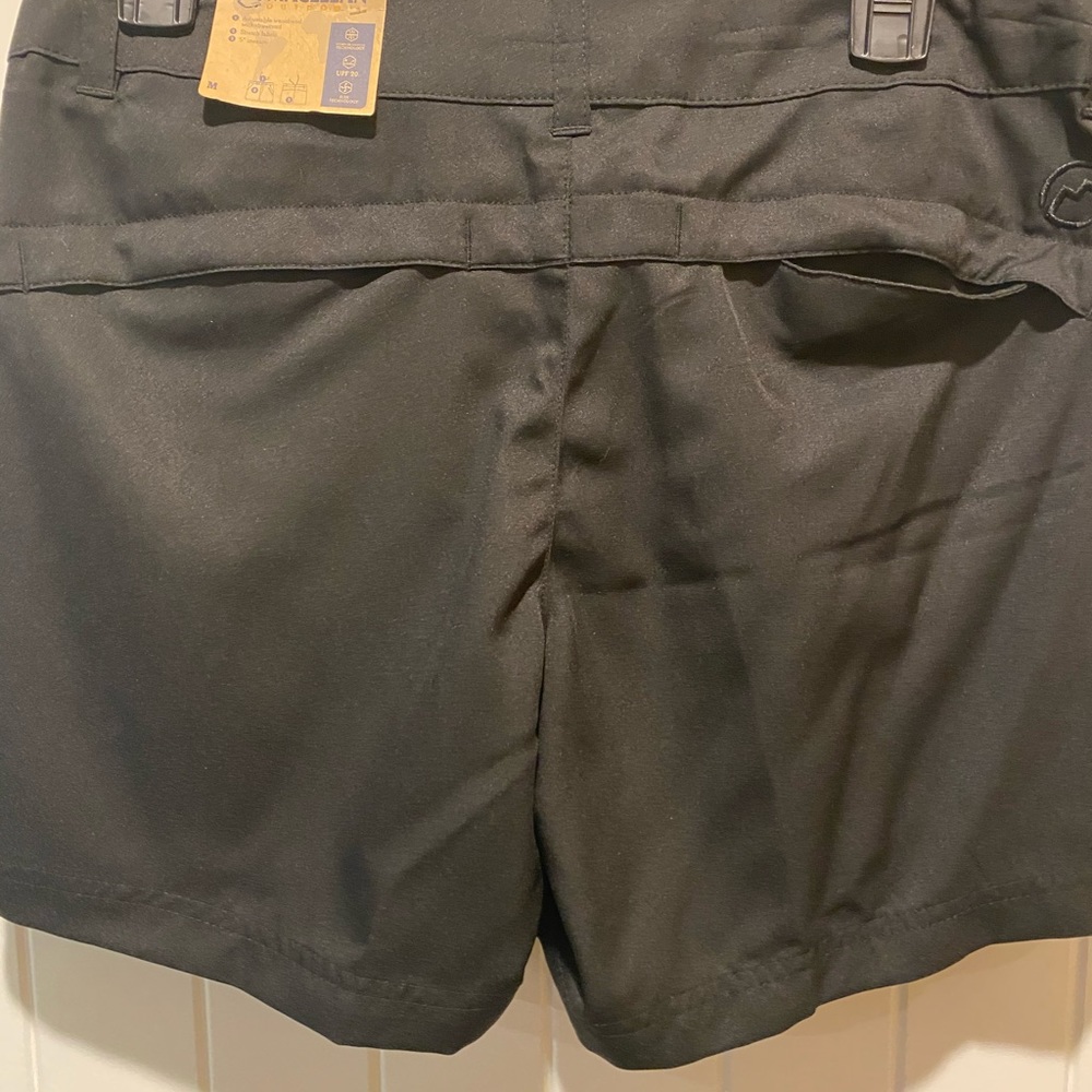 NWT Women’s Magellan shorts